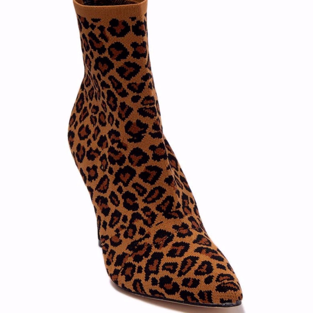 🌺Sock Booties By Mia.